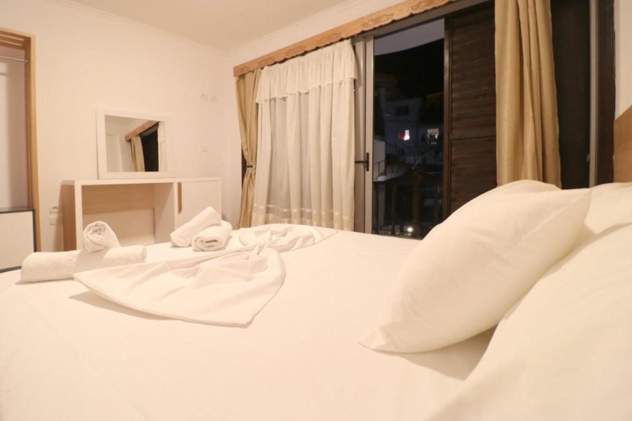 Vila Mateus Himarë Extérieur photo