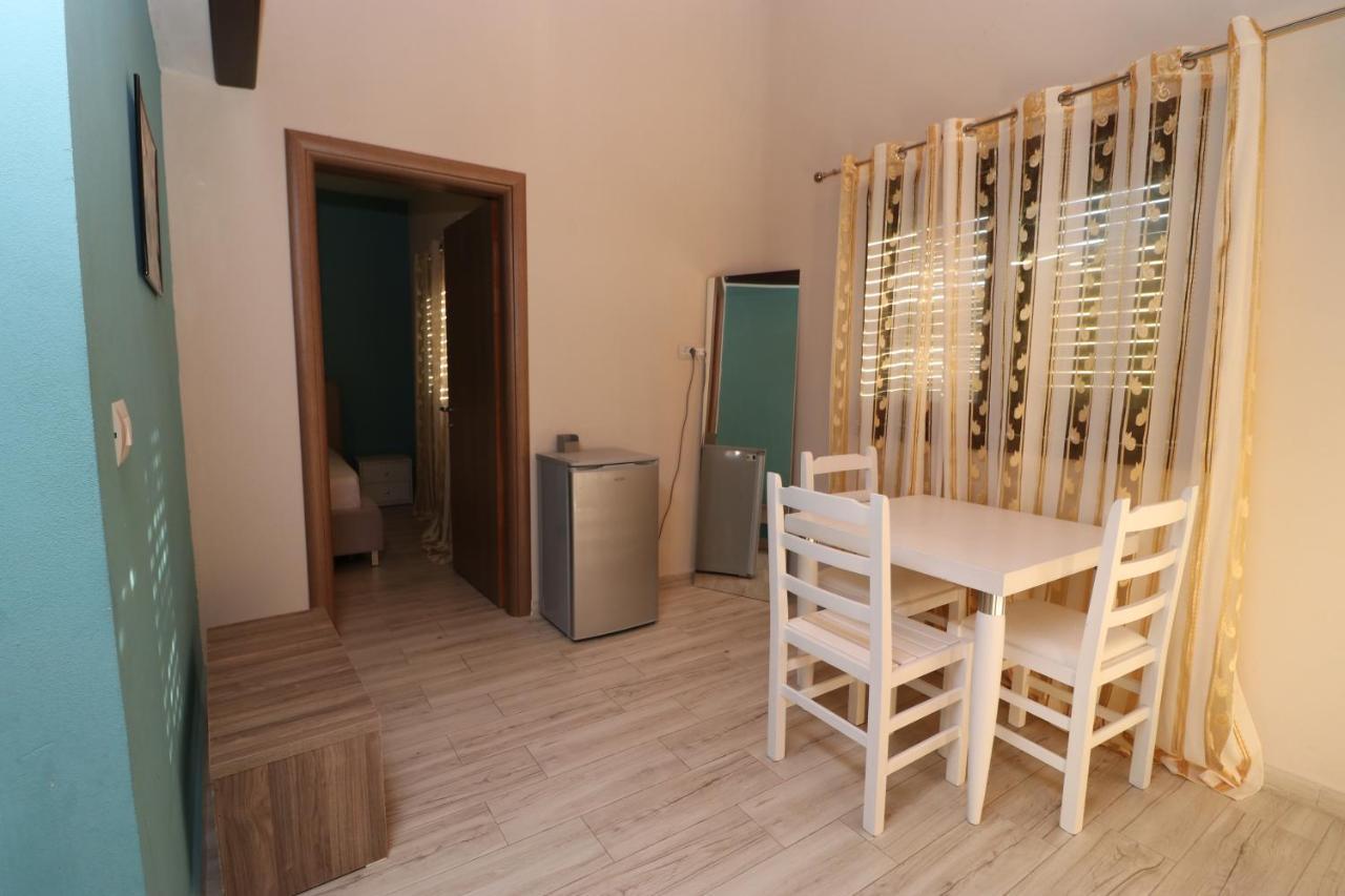 Vila Mateus Himarë Extérieur photo